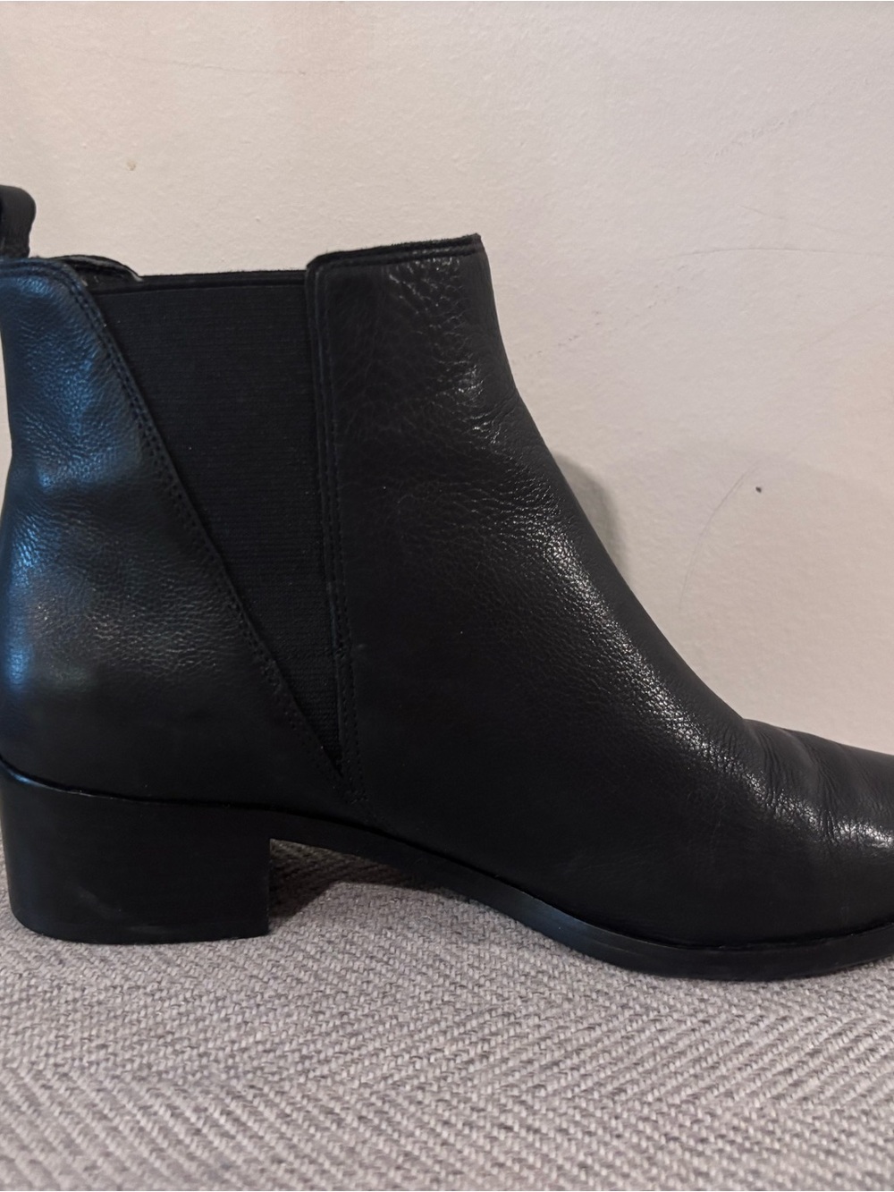 Vince Camuto Black Pointed Toe Ankle Booties - Picture 10 of 13